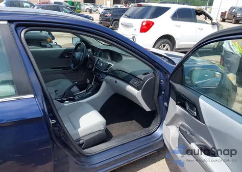 2016 Honda Accord Lx z USA, uszkodzony, nr VIN 1HGCR2F31GA121285